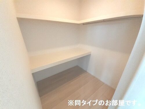 (収納) (収納)